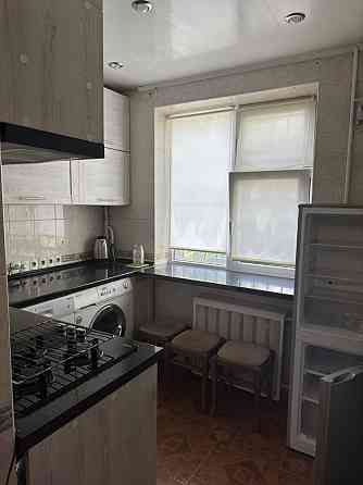 Слам двохкімнатну на Вишеньці ( рн Лісопарк) Вінниця