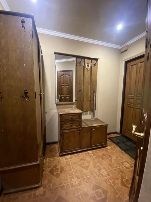 Слам двохкімнатну на Вишеньці ( рн Лісопарк) Вінниця - зображення 3