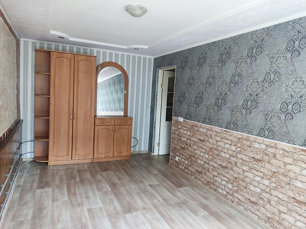 Продам 1 кімнатну квартиру ЦЕНТР Чугуїв - зображення 3