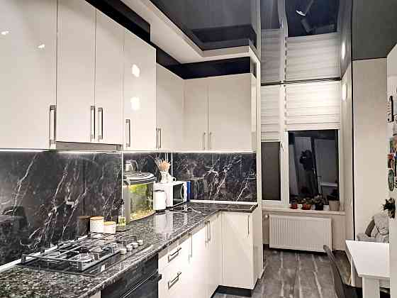 2-к, Сніжна вул., 52А, Княгинин Ивано-Франковск