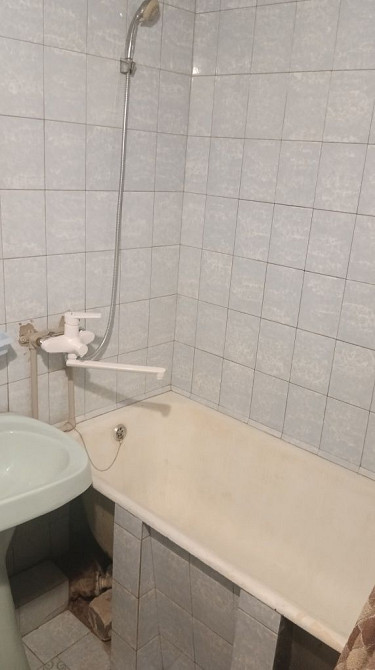 Сдам 1кв на Баварии(круг Дзюбы)!3000  - изображение 4