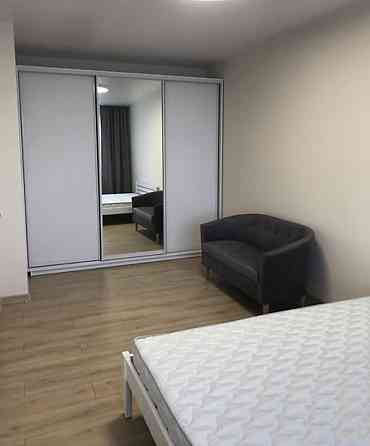 Оренда  1к Центр Академ Містечко Хмельницкий