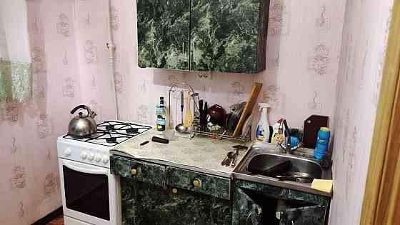 Оренда однокімнатної квартири біля метро Харківська, вулиця Кошиця Київ