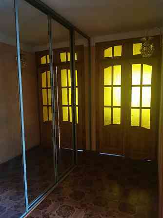 Сдаётся 2-х комнатная квартира на 2 Шевченковском микрорайоне. Запоріжжя