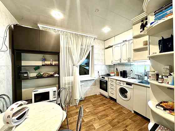 Продаж 3 кімн квартири Оболонь, метро, Оболонський пр.34 Київ