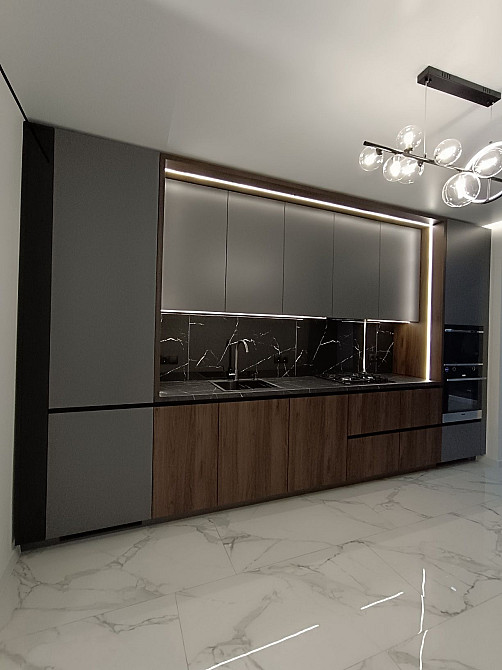 Новинка!стильна простора 1но кімнатна в центрі міста Ивано-Франковск - изображение 2