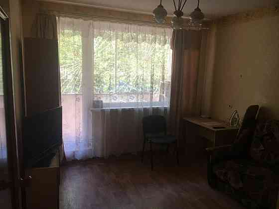 Продам 1ю квартиру возле метро Киевская 