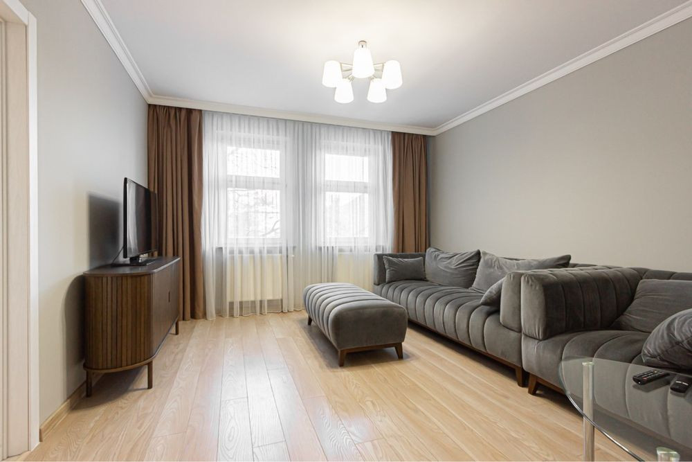 ЦЕНТР Оренда 2 к вул. Свенціцького, Галицький район, Львів - зображення 1