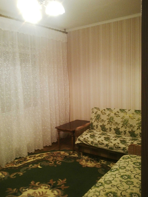 Двокімнатна квартира біля метро Бориспільська довгостроково Київ - зображення 3