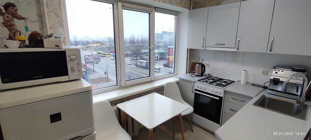 Здам 1к, Дарницький район, метро Дарниця, вул. Привокзальна 8 Київ - зображення 1