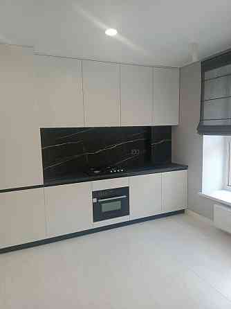 Оренда неймовірної 1-к, вул. Метрологічна 29 ЖК "Кришталеві Джерела" Київ