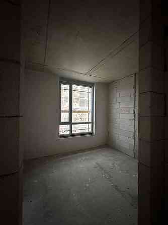 Продаж 3-кімнатна видова біля Озера + кладова за окрему плату Ивано-Франковск