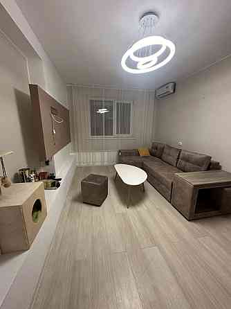 Продажа трехкомнатной квартиры Харьков, Салтовка Харьков