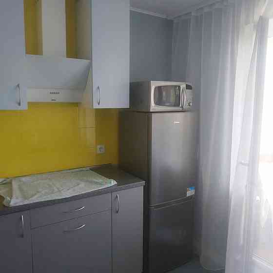 Вул. Шухевича, 2,  квартира з сучасним  ремонтом! Київ