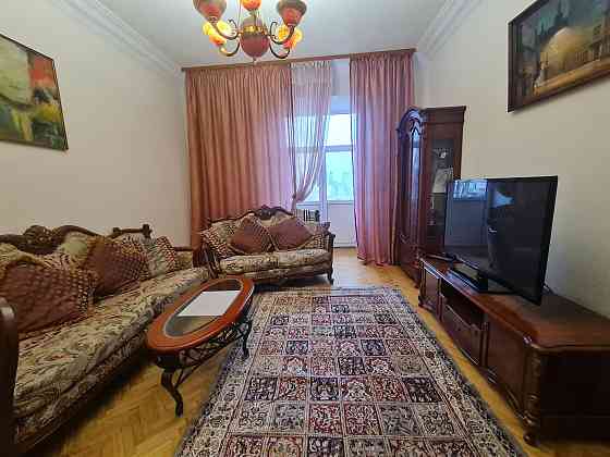 Оренда 2 кімнатна квартира вул. Хрещатик 25 Kyiv