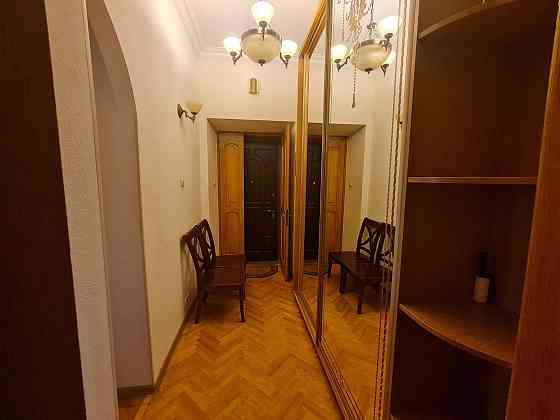 Оренда 2 кімнатна квартира вул. Хрещатик 25 Kyiv