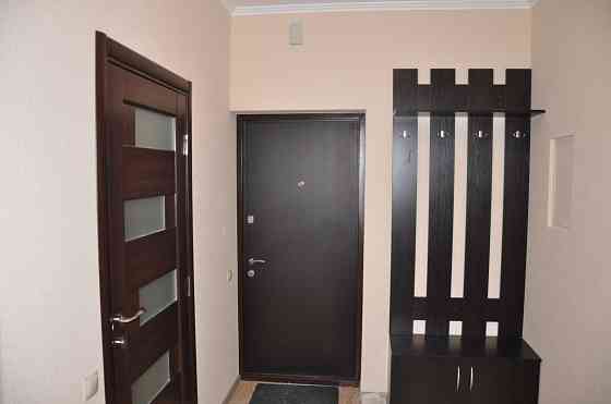 Оренда 1 к А. Ахматової 22 М Позняки Kyiv