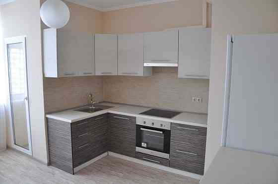 Оренда 1 к А. Ахматової 22 М Позняки Kyiv