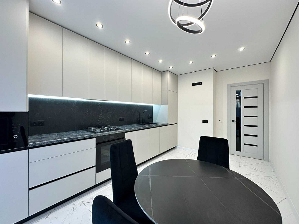 Оренда 1к в ЖК Фемелі Плаза. Перша здача. Центр міста. Ивано-Франковск - изображение 1