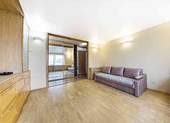 Своя 2 комнатная квартира на Оболони на длительный срок Київ