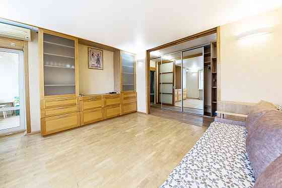 Своя 2 комнатная квартира на Оболони на длительный срок Київ