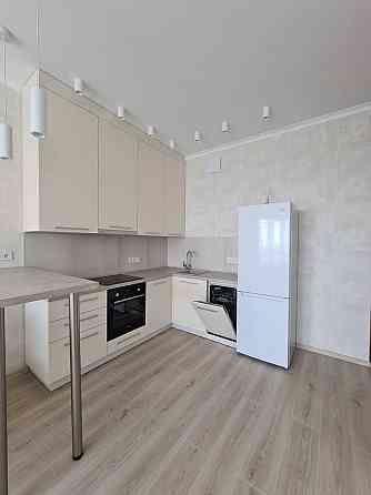 ЖК ЗАРІЧНИЙ, пр. Бажана 1А., Зарічна 1А (в будинку генератор) Київ