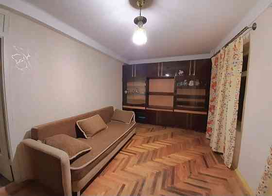 Сдам 2-х ком. квартиру возле Амстора! СВОБОДНА! Запоріжжя