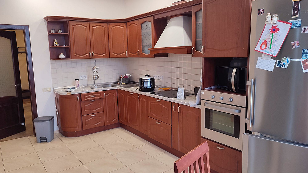 БЕЗ% Центр 4-ная квартира на Печерске ул. Старонаводницкая 6б 130м2 Киев - изображение 1