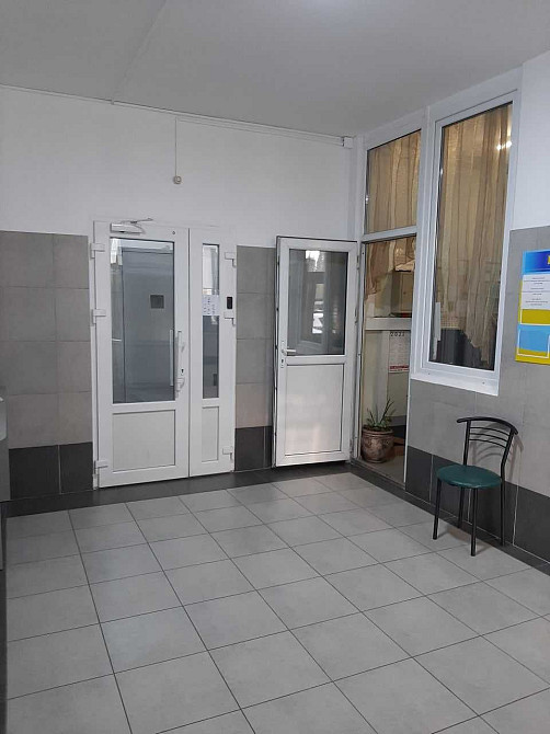 Чернігівська 4 хв. пішки. Будинок 2013 року. 4-й поверх Киев - изображение 2