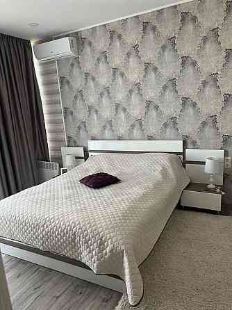 2 комнатная квартира Новодворянский Дніпро