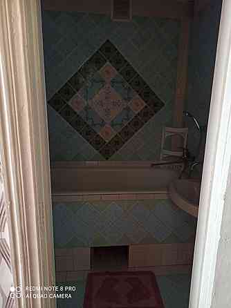 Власник.2 Кімнатна квартира. На данний час актуальна Хмельницкий