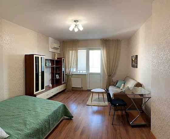 Квартира с шикарным видом на Русановский канал и Днепр Київ