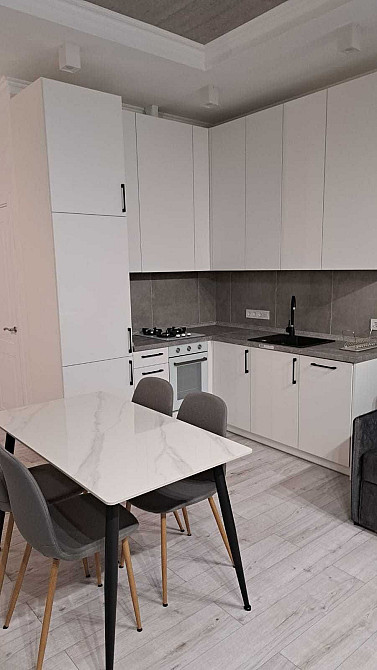 Оренда 1 К квартири Резиденція Залізна Вода Львів - зображення 7