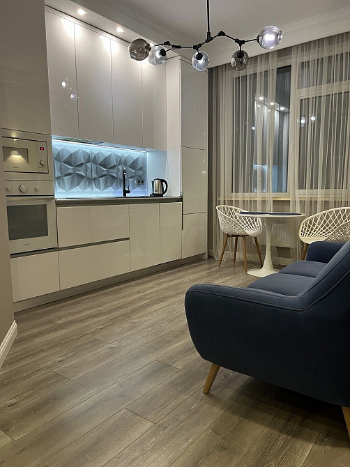 Сдам в центре 17 жемчужина 1 комнатную квартиру на низком этаже Одеса - зображення 1