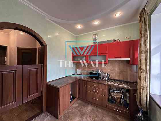 Без%, 1к, 37 м2, Науки 43, Либідська, Деміївська Київ