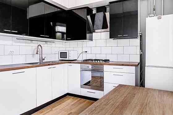 2х к.из. Сталинка,70м2 вблизи Госпрома. Цена снижена. Реальная. Харьков