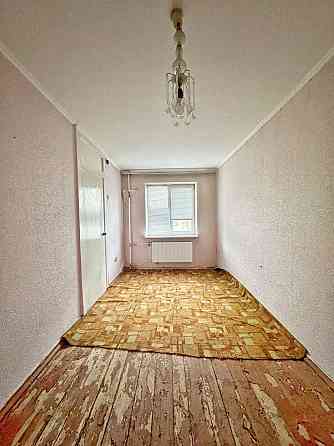 Продам 2к.кв. 2/5, 44 Квартал. Кривой Рог