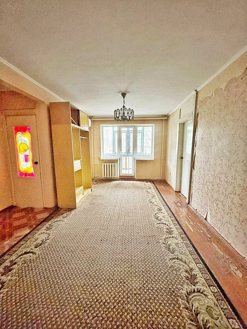 Продам 2к.кв. 2/5, 44 Квартал. Кривой Рог - изображение 2