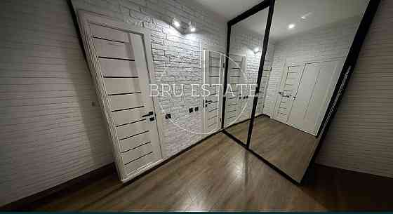 Продаж 2 к квартири Позняки Держпрограми можливо Київ