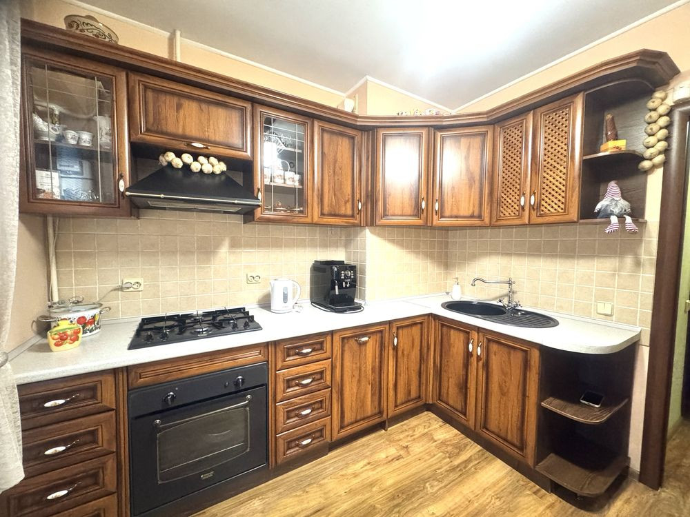 Простора 2-кімнатна в максимальній комплектаціі - залишають ВСЕ Біла Церква - зображення 1