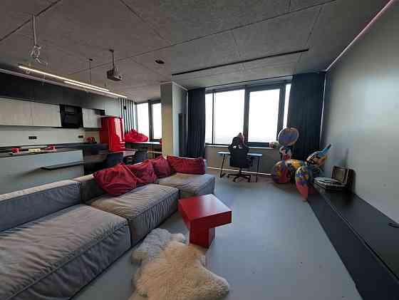 Стильна квартира в ЖК "Parus" з видом на озеро+ зарядка для електрокар Ивано-Франковск