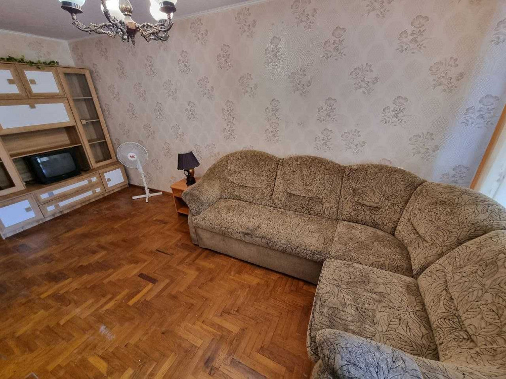 Двухкомнатная квартира на 1 этаже ТРК Украина, 605 микрорайон Харьков - изображение 1