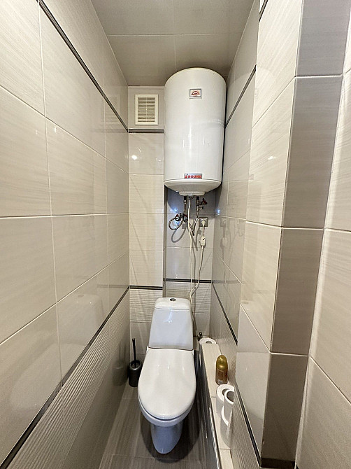 Продам двокімнатну квартиру по вулиці Незалежності Шкарівка - зображення 8