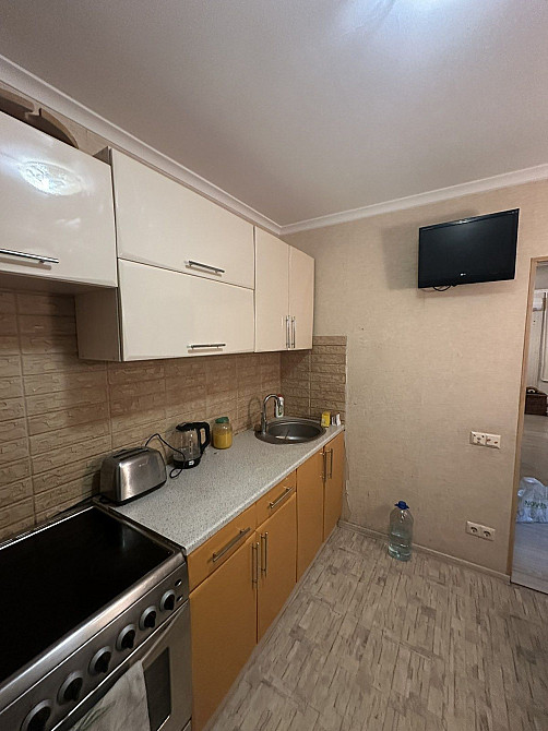 Продам двокімнатну квартиру по вулиці Незалежності Шкарівка - зображення 4