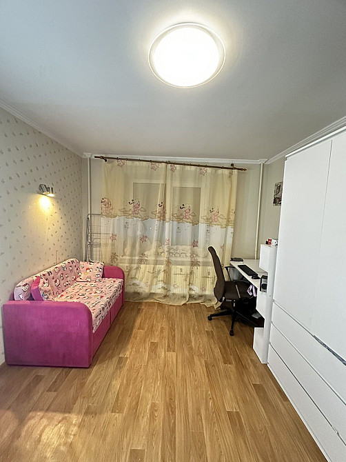 Продам двокімнатну квартиру по вулиці Незалежності Шкарівка - зображення 2