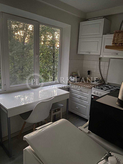 2 кімнатна Мрії 18, Святошино, Нивки, Шулявська Київ - зображення 1