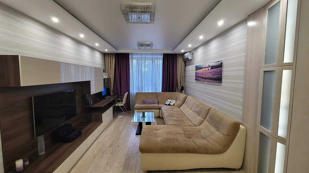 Ідеальна, тиха, комфортна 3к квартира 102 кв. м, шосе Харківське 58Б Київ - зображення 1