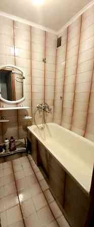 Продам 2 комнатную квартиру ( район ТРК  "Украина" ) Харьков