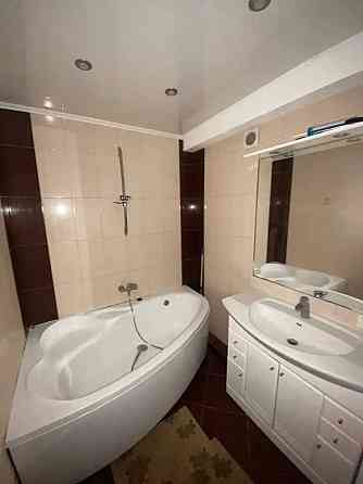 Продам 2 ком квартиру ЖК Созидатель на Тополе ! Дніпро