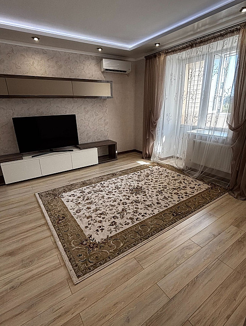 Квартира в Кременчуці Кременчуг - изображение 1